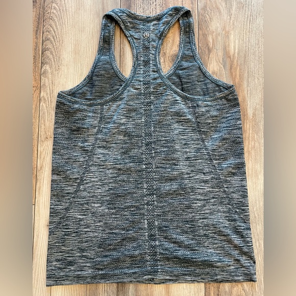 Lululemon Swiftly Tech Racerback
Black / White - Picture 4 of 7